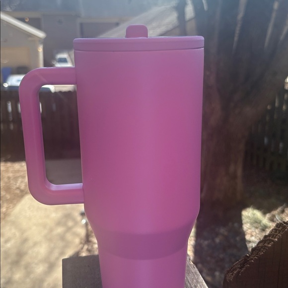 HydroJug Taffy 32 oz Traveler Tumbler - Picture 11 of 11